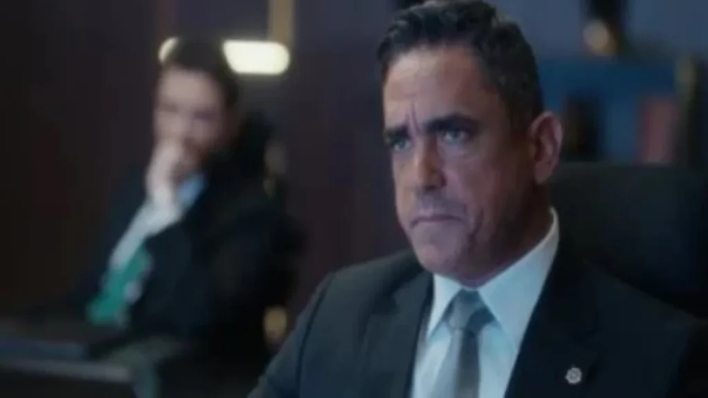 ظهور لافت للنجمين أحمد عز وعمرو يوسف في الحلقة الخامسة والعشرين من رأس الأفعى